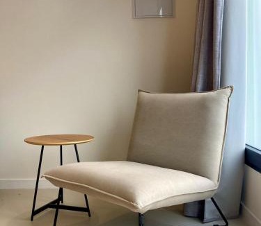 Montolivet Apartment | El Apartamento
