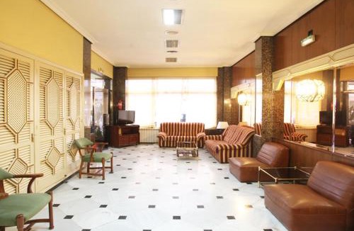 Centro Comercial Hotel | El Cisne