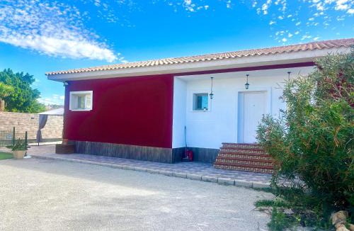 Moralet House | El Refugio de Nuria- Villa con Piscina Privada