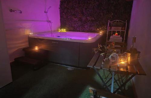 Villamiel House | El Secreto de Boada Spa privado & Restaurante Adults Only