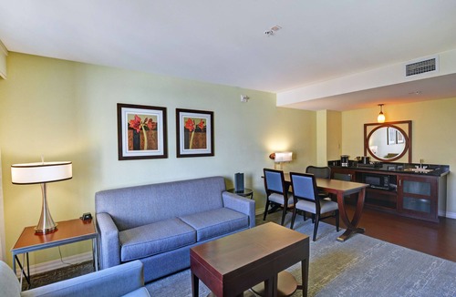 Valencia Hotel | Embassy Suites by Hilton Valencia