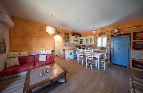 Kithnos House | EMERALD Villa