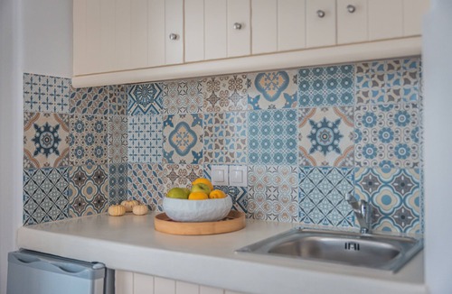 Apollonia House | En Milo