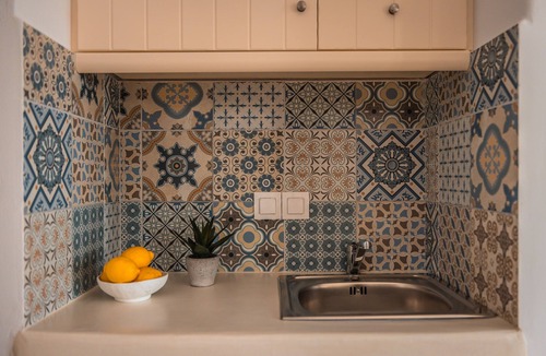 Apollonia House | En Milo