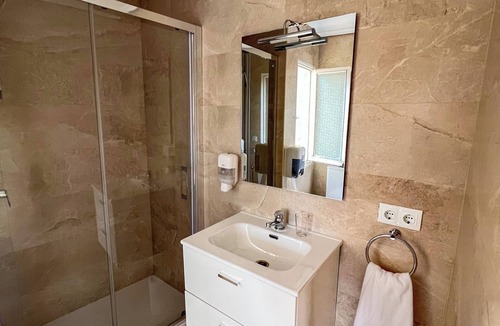 Aranda de Duero Hotel | ENTRE PUERTAS