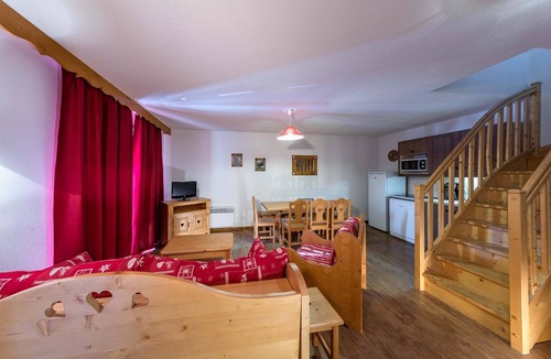 Abries Condo | Escapade alpine | Piscine, sauna & vue montagne