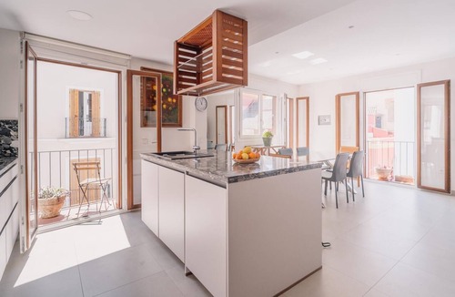 San Lorenzo Apartment | Eva Recommends San Lorenzo