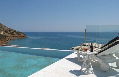 Plaka Villa | Exceptional Beach Villa Crete Dreams 2 - 10 Pers. directly on Plaka Beach
