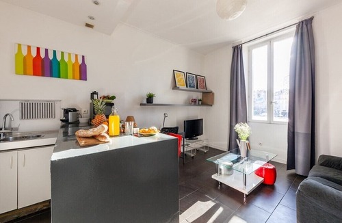 La Castellane Apartment | Exceptional situation! Place Castellane - In the heart of Marseille
