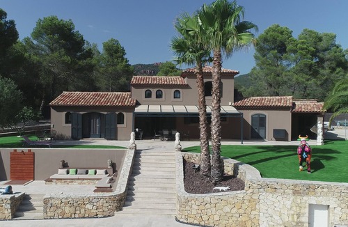 Puget-sur-Argens Villa | Exceptional villa with private pool and sauna - 8 people