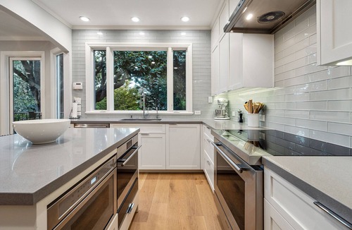 Marina District House | Executive Marina Residence