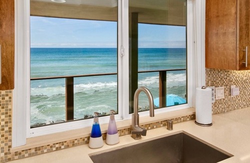 Oceanside House | Expansive 5-Bedroom Beachfront Estate, Private Sandy Yard, Stunning Ocean Views