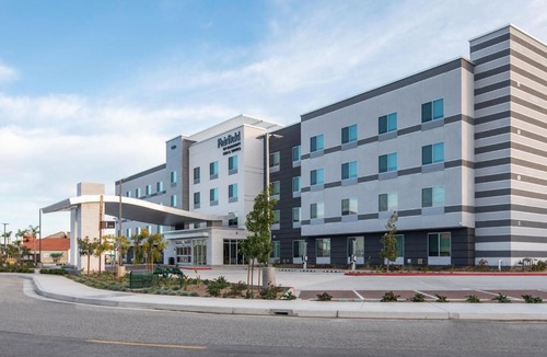 Los Alamitos Hotel | Fairfield by Marriott Inn & Suites Anaheim Los Alamitos