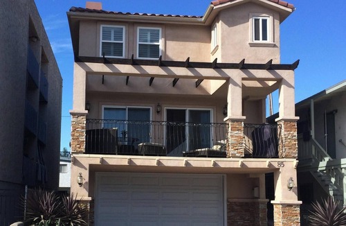 Hermosa Beach House | Fantastic Location! 450ft from sand, and 2 blocks to HB Pier.