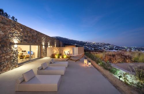 Santorini Villa | Felicity Cave Villas