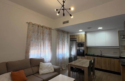Ciudad Jardin House | Felipe II Apartment
