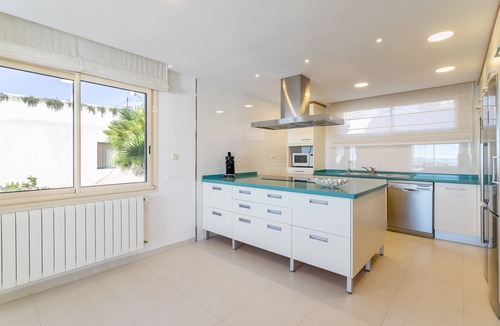 Coveta Fuma Villa | First Line Villa Mina with Spectacular Views, Pool & Wi-Fi
