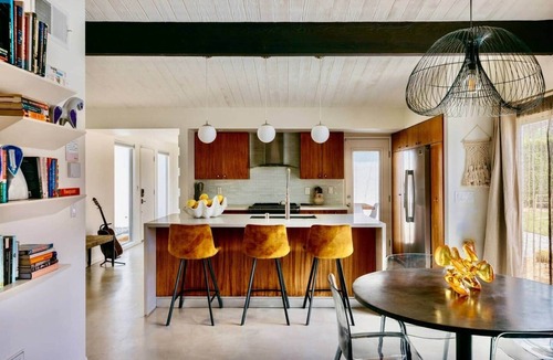 Racquet Club Estates House | Float, Soak, Stargaze: Saltwater Pool & Sunsets