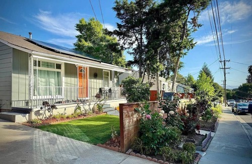 Fremont House | Fremont - 2 bedroom 1 bath