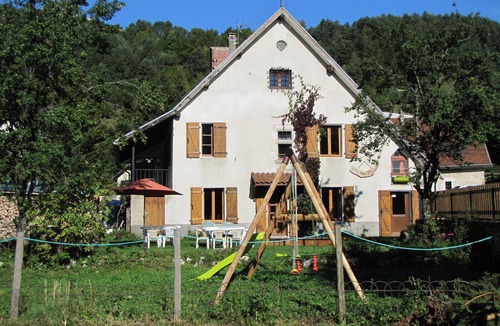 Gresse-en-Vercors House | Gîte (3 stars), located 45mn from Grenoble, in a mountain resort