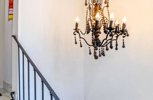 Central District Apartment | Genteel Home Zacatin 103