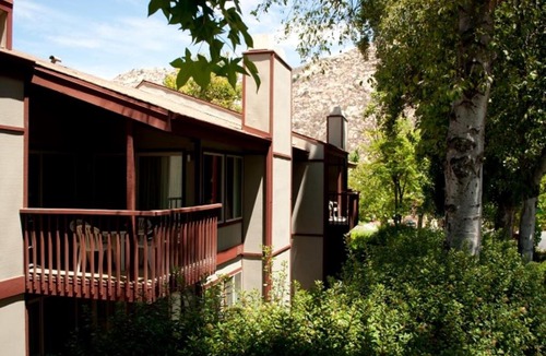 San Diego Country Estates Apartment | GetAways at San Diego Country Estates