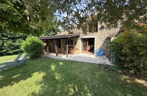 La Begude-de-Mazenc Apartment | GITE LA FREYDIERE