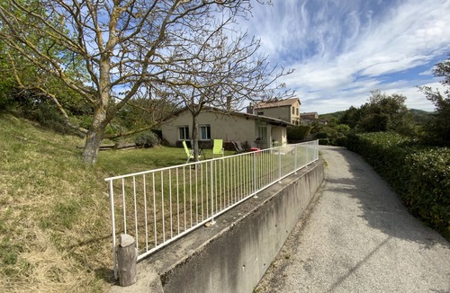 Bourdeaux House | Gîte Le Plan Lara, quiet 5-minute walk from the center of Bourdeaux
