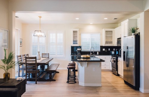 Indio Villa | Golf Course Luxury with Pool, Spa, Casita & Mountain Views!