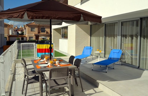 Santiago de la Ribera Apartment | Ground floor apartment, patio, pool views, free wifi, close to beach