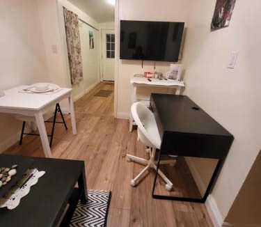 Sunland-Tujunga Apartment | Guest house
