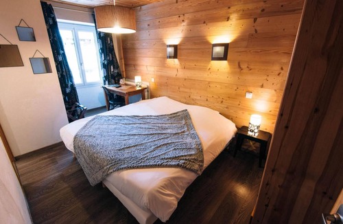 Abries Hotel | Hôtel Châlet de Lanza