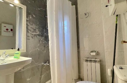 Aranjuez Bed & Breakfast | Habitación con desayuno - Room with breakfast