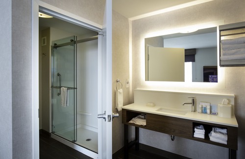 Windsor Hotel | Hampton Inn & Suites Windsor - Sonoma Wine Country