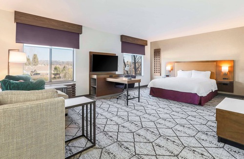Windsor Hotel | Hampton Inn & Suites Windsor - Sonoma Wine Country