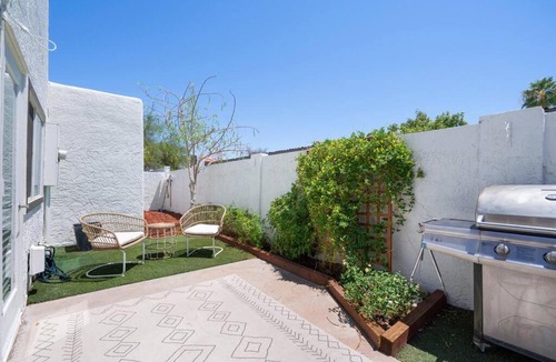 Camelback East House | Happy 3BR Abode: sun, pool & patio