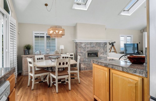 Eastside Santa Cruz House | Harbor Haven-Ocean Views, Steps to Beach + Dining