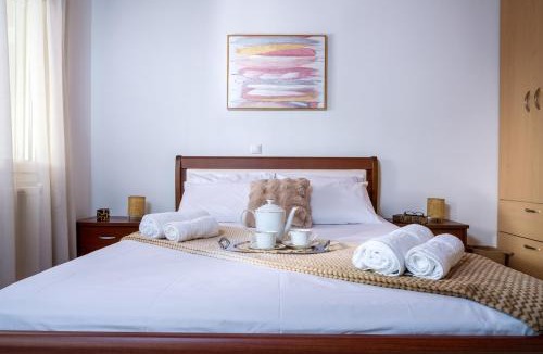 Galatas Apartment | Haris home