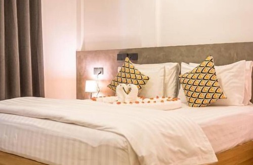Dhiffushi House | Holiday Crib