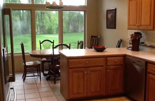 Dalton Ranch House | Home On Golf Course - Great location