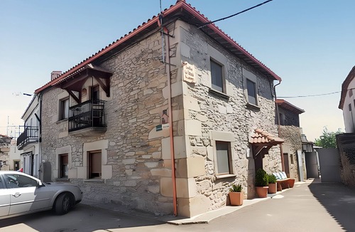 Perena House | Homerez - Charming House in Pereña de la Ribera