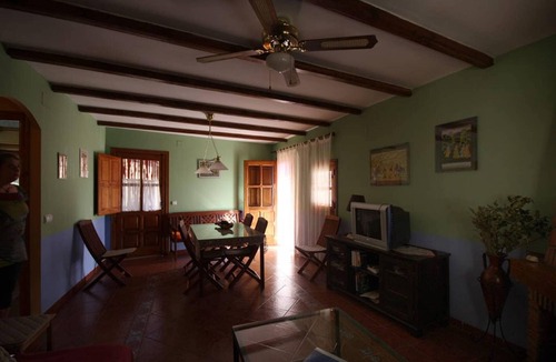 Robledillo de Gata House | Homerez - House for 8 ppl. with terrace and balcony at Robledillo de Gata