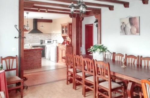 Peral de Arlanza House | Homerez - House in Peral de Arlanza