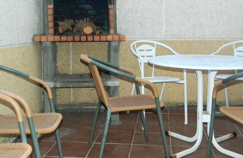 Mingorria House | Homerez - Spacious house for 6 ppl. with terrace at Mingorría