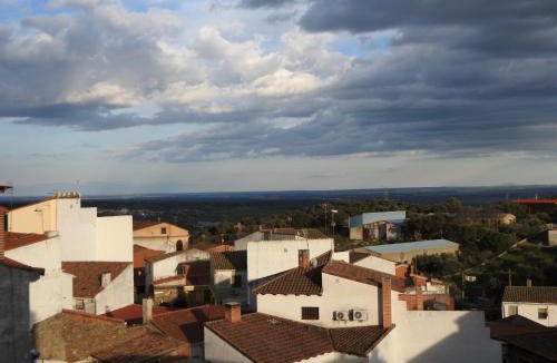 Castillo de Bayuela House | Hospedium La Posada de Bayuela