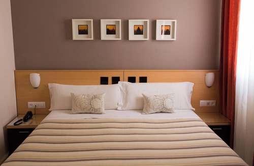 Sanlucar la Mayor Hostel | Hostal Albero by eme hoteles