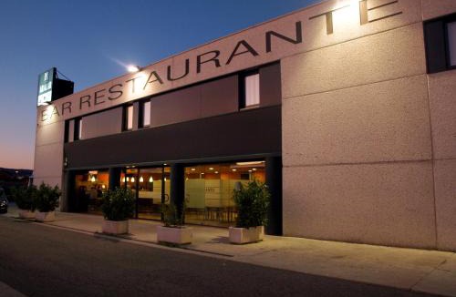 Berrioplano House | Hostal Aralar