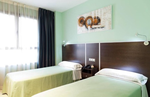 Barajas Hostel | Hostal Avenida Barajas