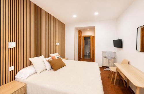 Old Town of Avila House | Hostal Bellas