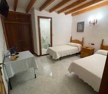 Branosera House | Hostal Cholo